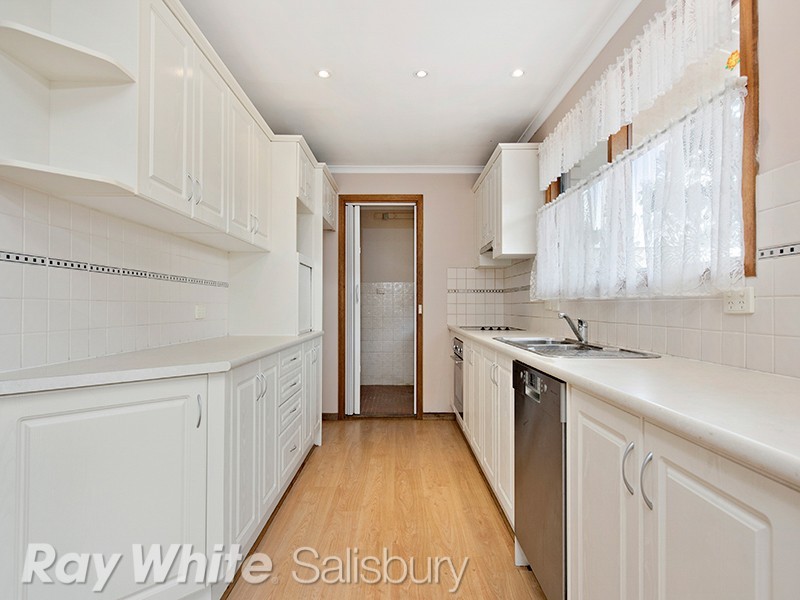 23 Deptford Street, Elizabeth Grove SA 5112