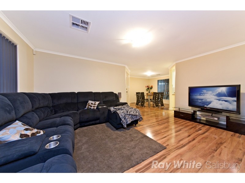 8 Rockley Court, Hillbank SA 5112