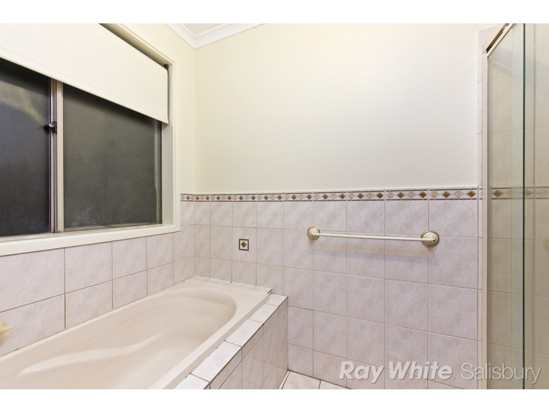 8 Rockley Court, Hillbank SA 5112