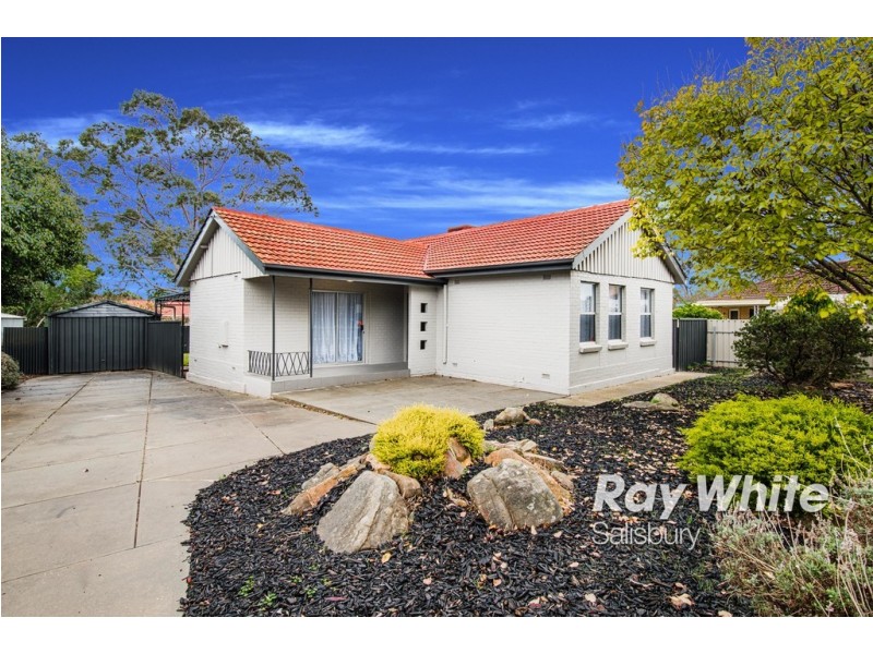17 Peacock Road, Elizabeth Downs SA 5113
