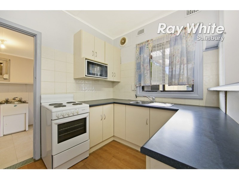 43 Whitford Road, Elizabeth South SA 5112