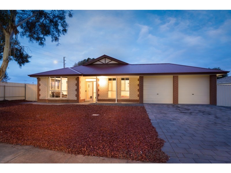 1 Leicester Grove, Andrews Farm SA 5114