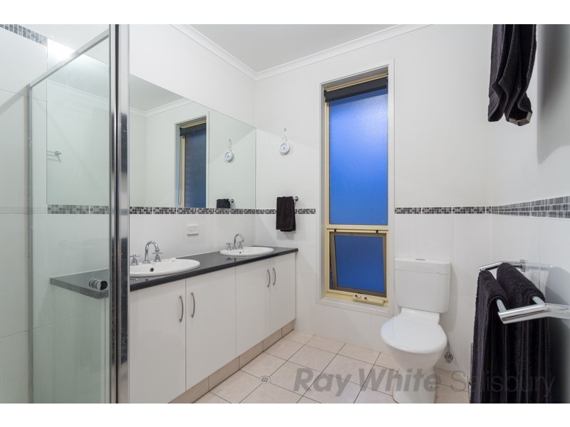 1 Leicester Grove, Andrews Farm SA 5114