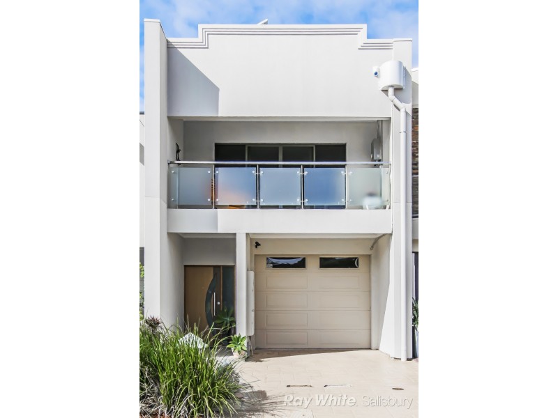 39 Macmillan Avenue, Mawson Lakes SA 5095