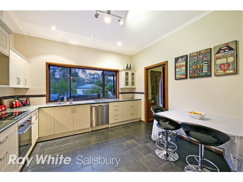 23 Ferrier Avenue, Fairview Park SA 5126