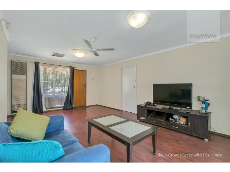 2 Young Boulevard, Paralowie SA 5108