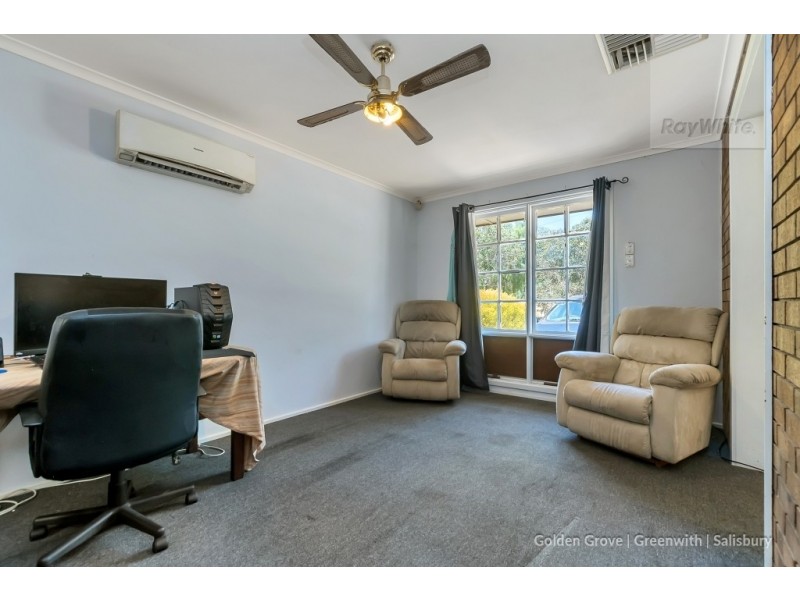 2 Young Boulevard, Paralowie SA 5108