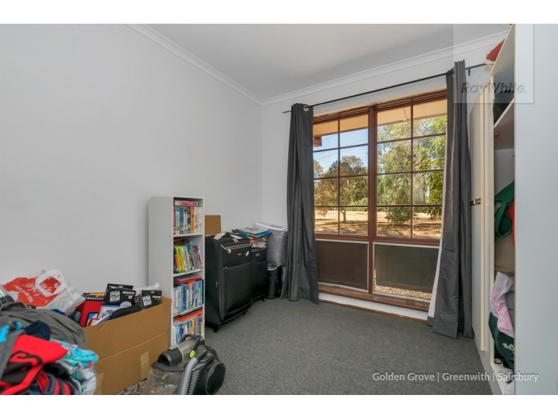 2 Young Boulevard, Paralowie SA 5108