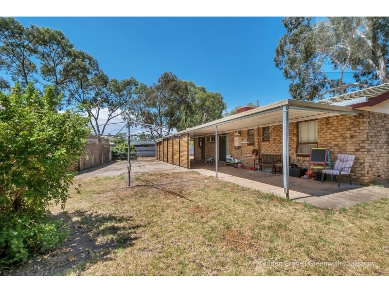 2 Young Boulevard, Paralowie SA 5108