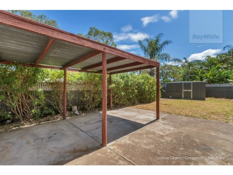 2 Young Boulevard, Paralowie SA 5108