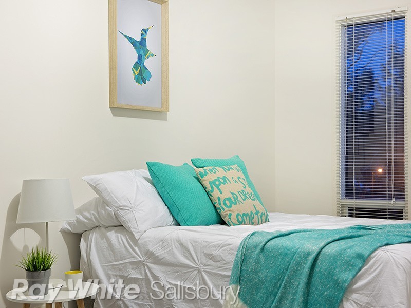 9 Lakewood Court, Mawson Lakes SA 5095