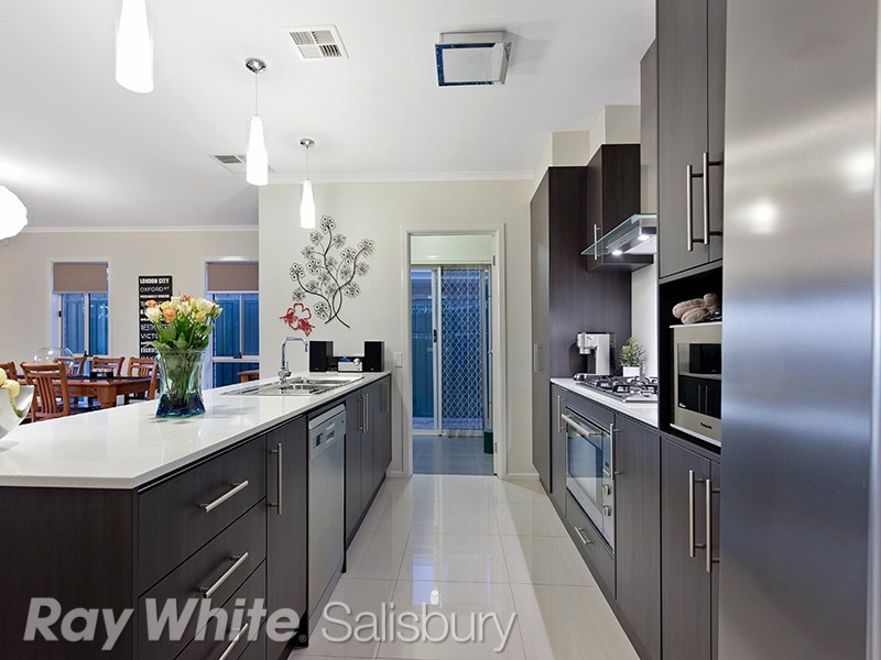 14 Garrad Street, Blakeview SA 5114