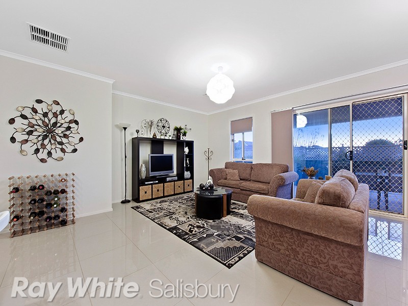 14 Garrad Street, Blakeview SA 5114