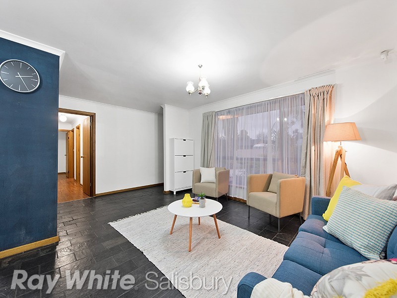 5 Etuna Street, Para Hills West SA 5096