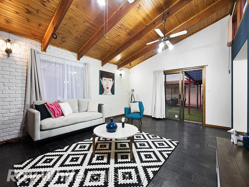 5 Etuna Street, Para Hills West SA 5096