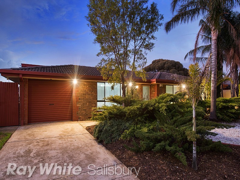 5 Etuna Street, Para Hills West SA 5096