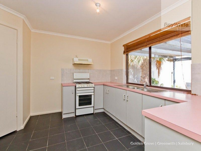 26 Santander Drive, Paralowie SA 5108