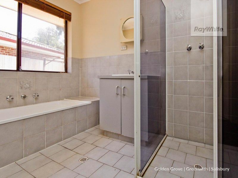 26 Santander Drive, Paralowie SA 5108