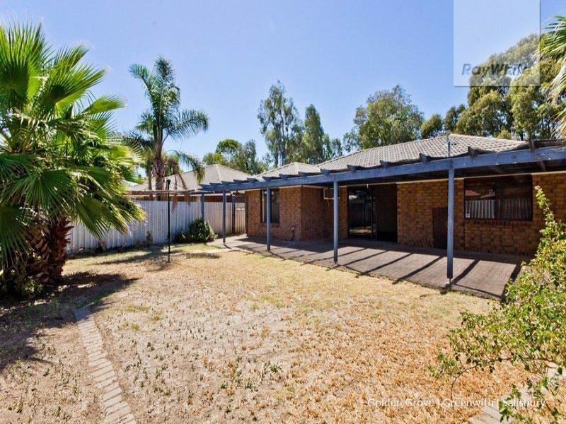 26 Santander Drive, Paralowie SA 5108