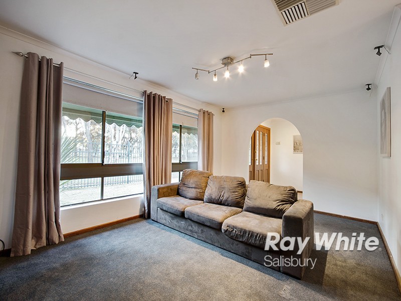 18 The Pines Grove, Paralowie SA 5108