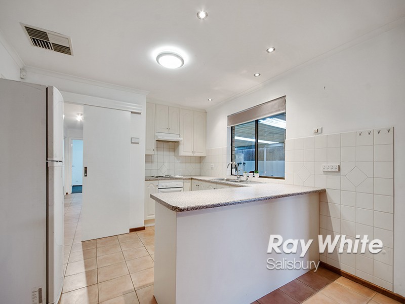 18 The Pines Grove, Paralowie SA 5108