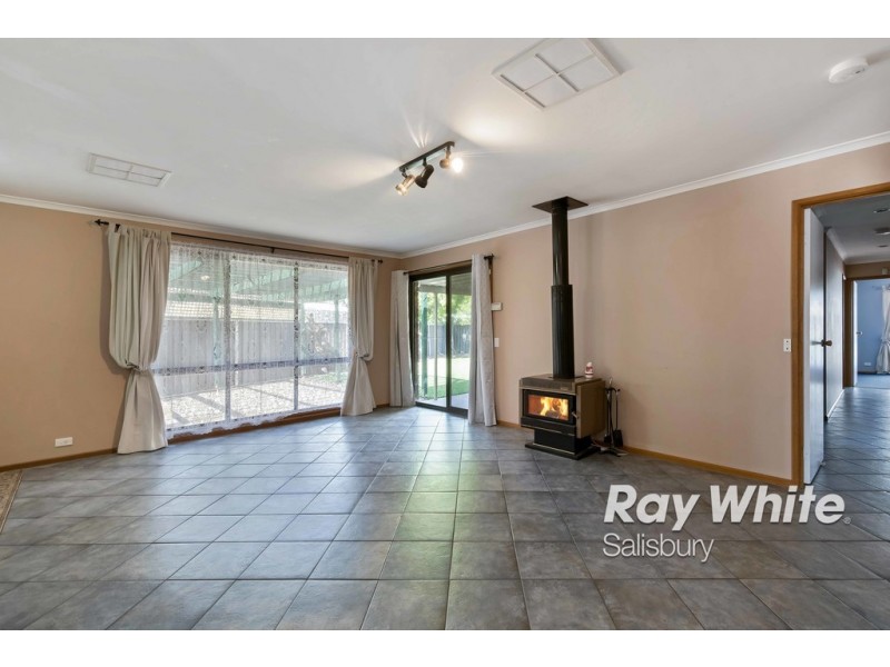 85 Fairbanks Drive, Paralowie SA 5108