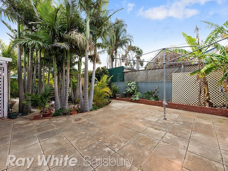 18 Adaleigh Avenue, Salisbury East SA 5109