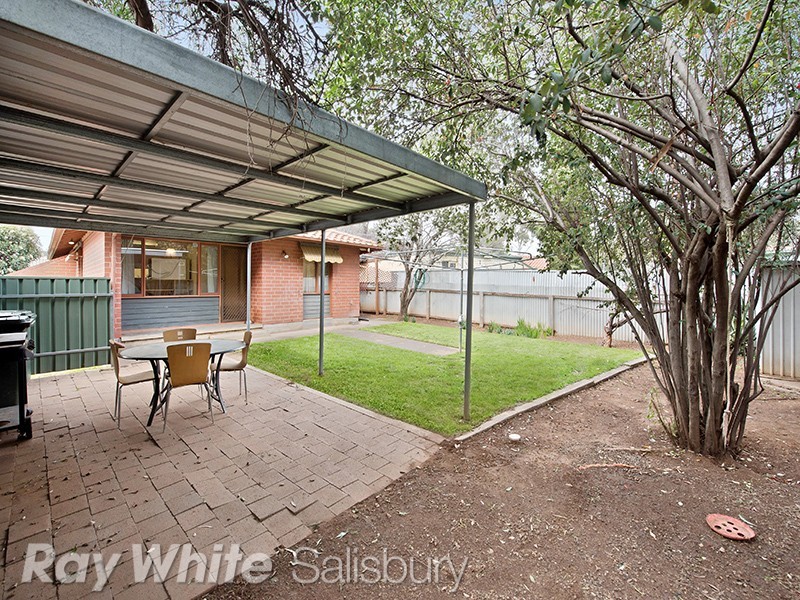 15 Sharon Avenue, Parafield Gardens SA 5107