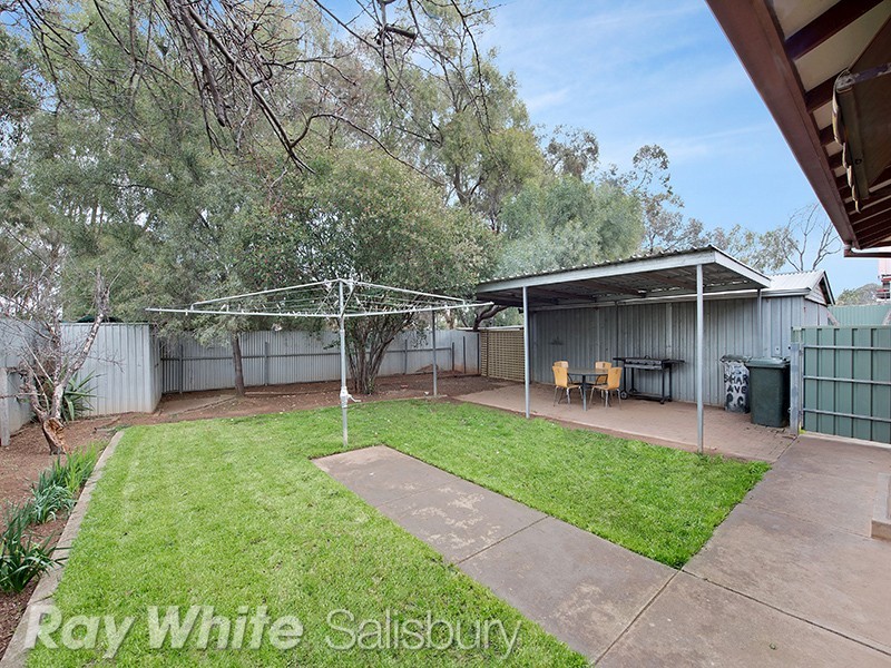 15 Sharon Avenue, Parafield Gardens SA 5107