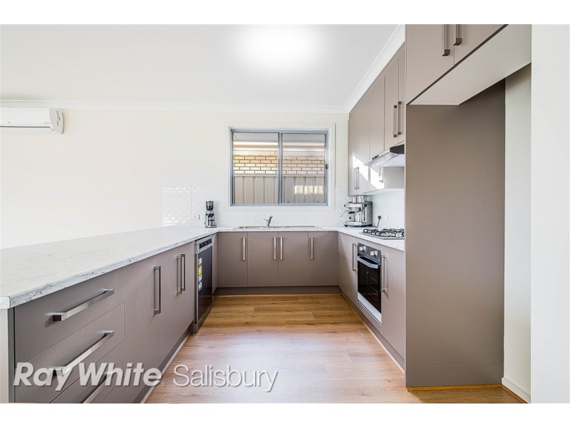 34 County Street, Hillcrest SA 5086