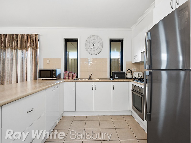 6 Blossom Court, Direk SA 5110