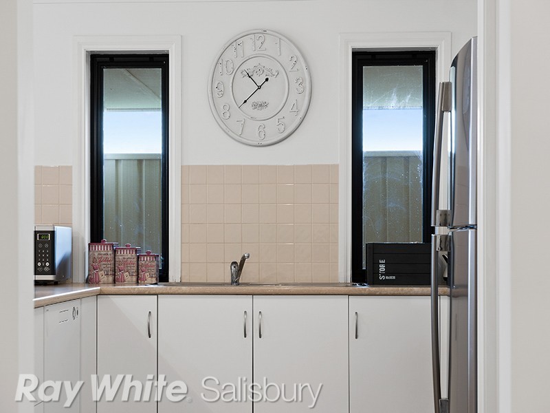 6 Blossom Court, Direk SA 5110