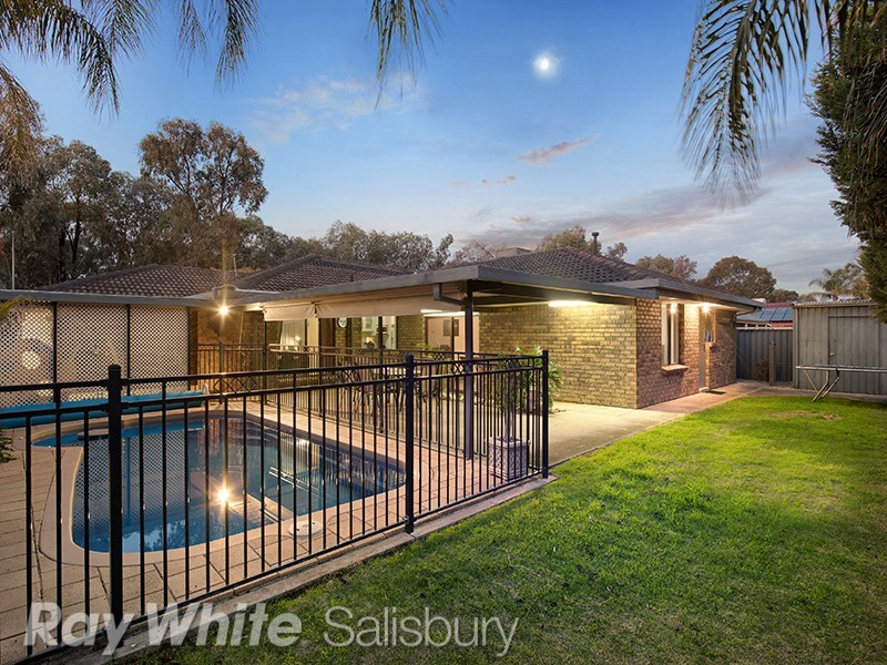 18 Heron Avenue, Parafield Gardens SA 5107