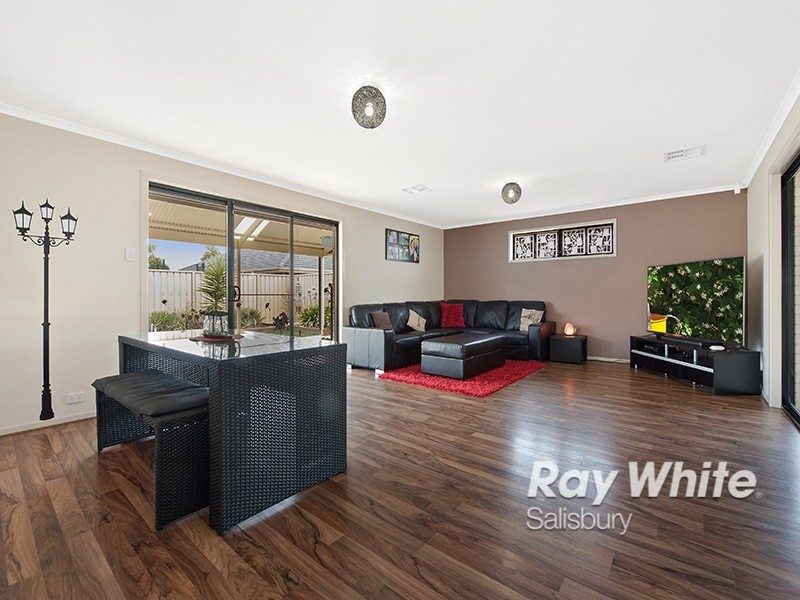 7 Carode Street, Munno Para SA 5115