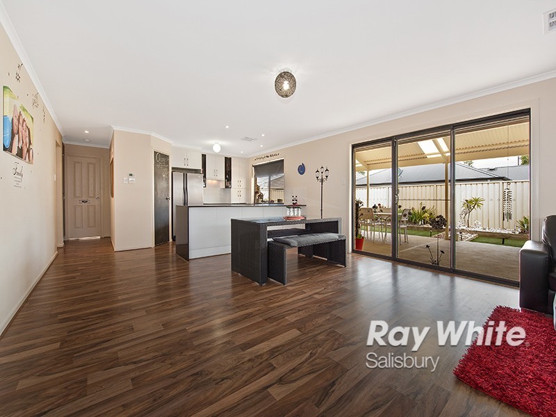 7 Carode Street, Munno Para SA 5115