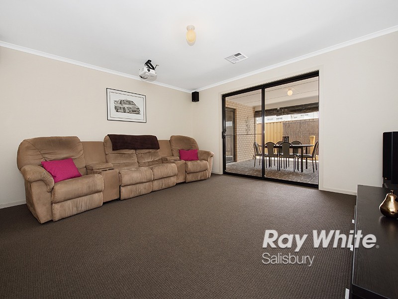 7 Carode Street, Munno Para SA 5115