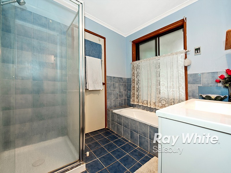 96 Fairbanks Drive, Paralowie SA 5108