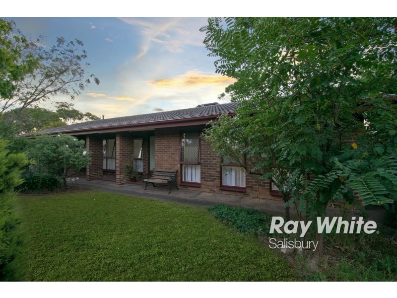 17 Lincoln Avenue, Salisbury East SA 5109