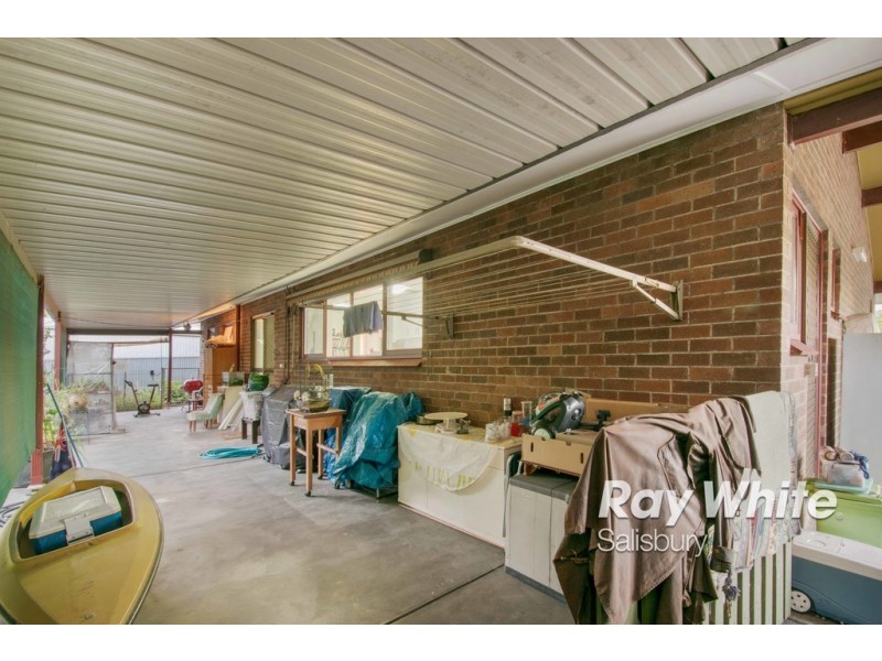 17 Lincoln Avenue, Salisbury East SA 5109