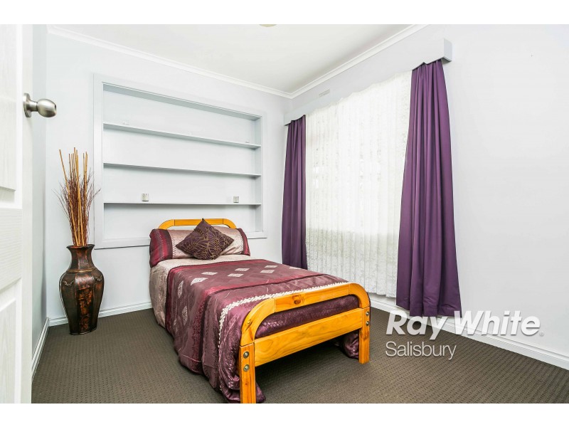 16 Jacaranda Drive, Salisbury East SA 5109