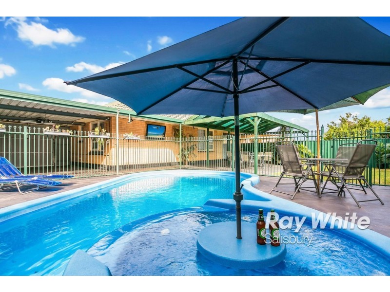 16 Jacaranda Drive, Salisbury East SA 5109