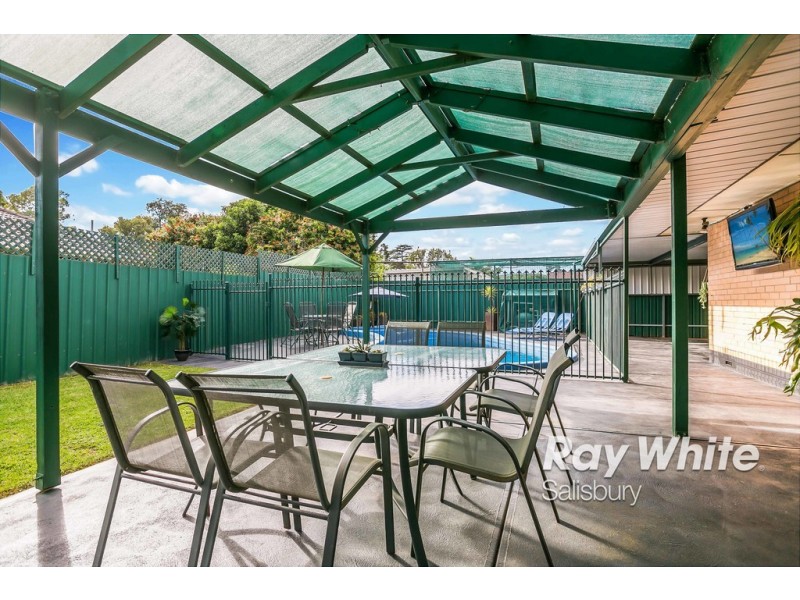 16 Jacaranda Drive, Salisbury East SA 5109
