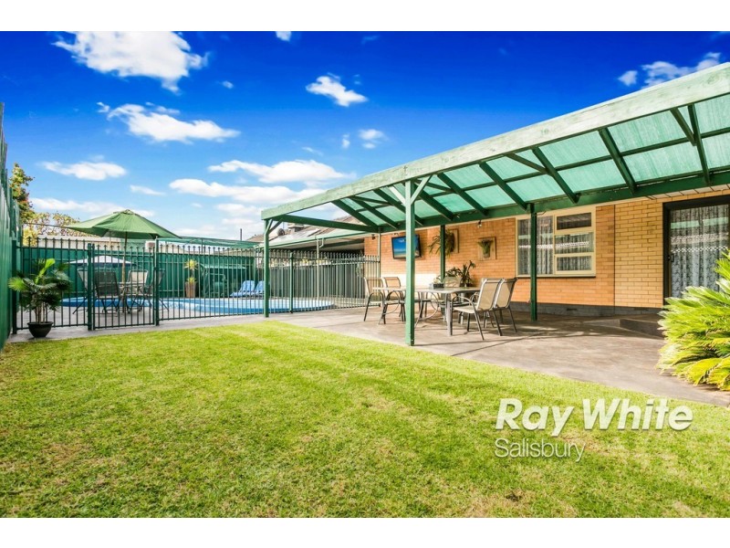 16 Jacaranda Drive, Salisbury East SA 5109