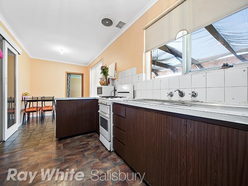 24 The Pines Grove, Paralowie SA 5108