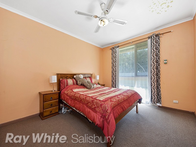 24 The Pines Grove, Paralowie SA 5108