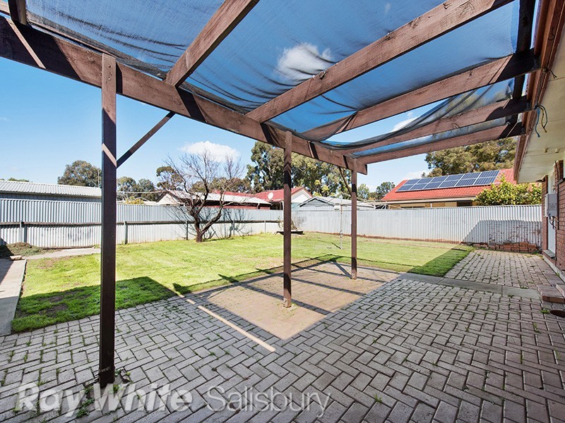 24 The Pines Grove, Paralowie SA 5108
