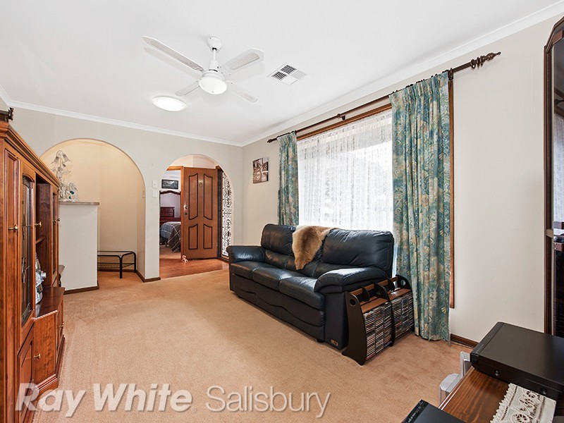 22 Window Road, Willaston SA 5118