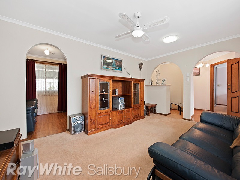 22 Window Road, Willaston SA 5118
