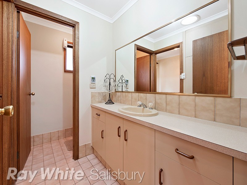 22 Window Road, Willaston SA 5118