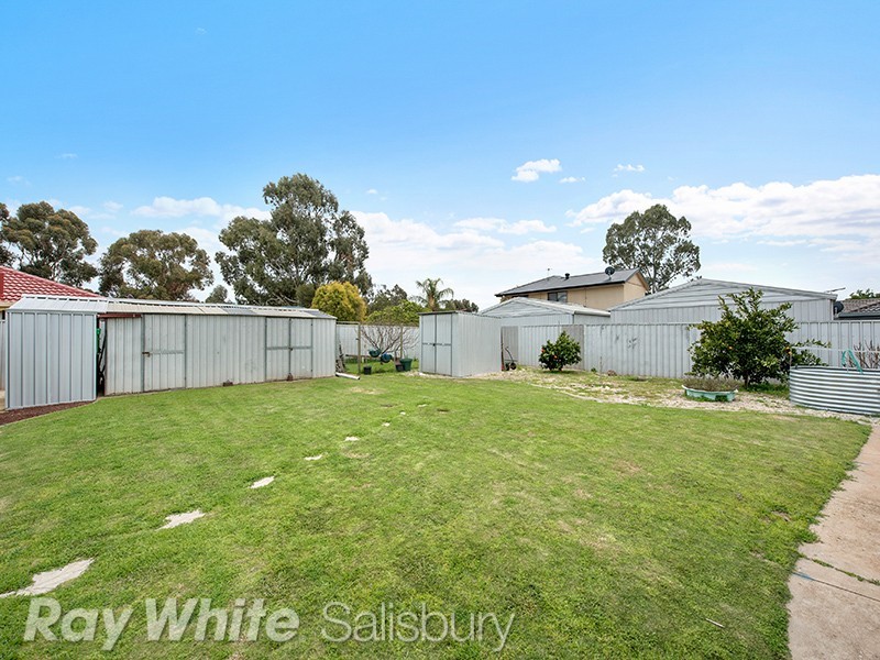 22 Window Road, Willaston SA 5118